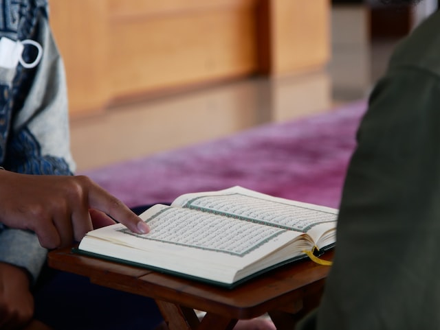 Learn to read Quran with Tajweed
