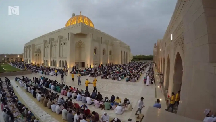 Iftar of the mosque