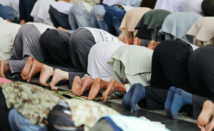 Common Mistakes During Salah