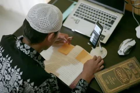 how to learn quran with tajweed at home